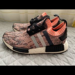 WMNs adidas NMD R1 Primeknit